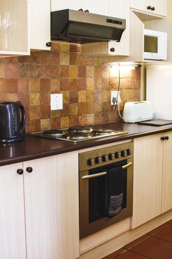 Swellendam Self Catering Villa Екстериор снимка