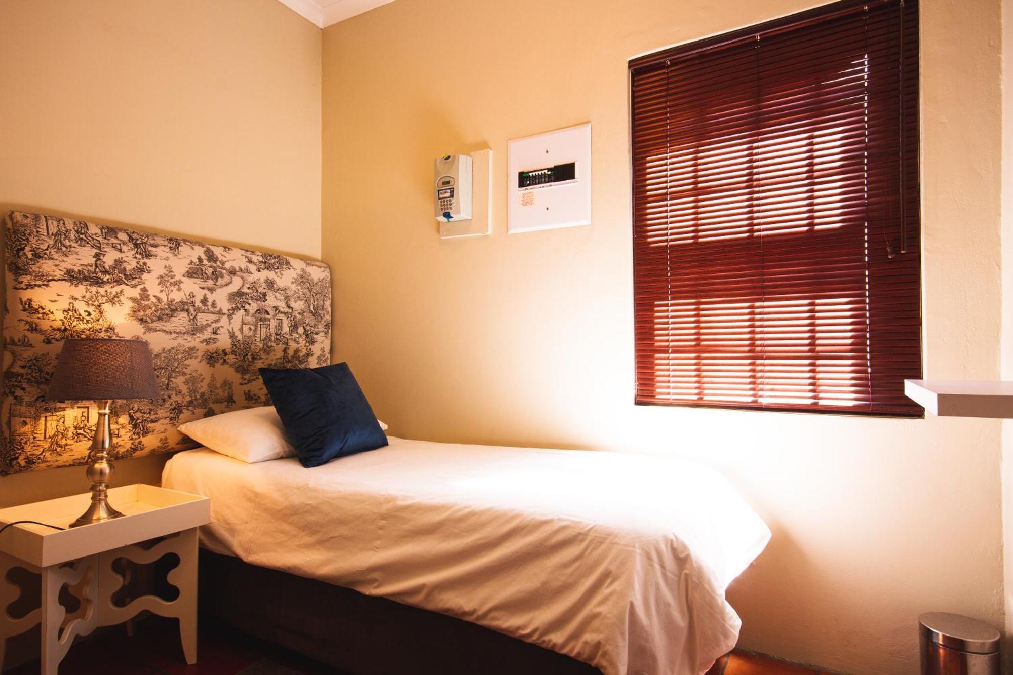 Swellendam Self Catering Villa Стая снимка
