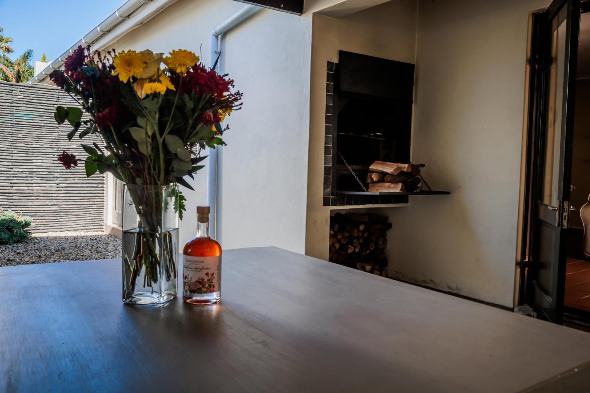 Swellendam Self Catering Villa Стая снимка