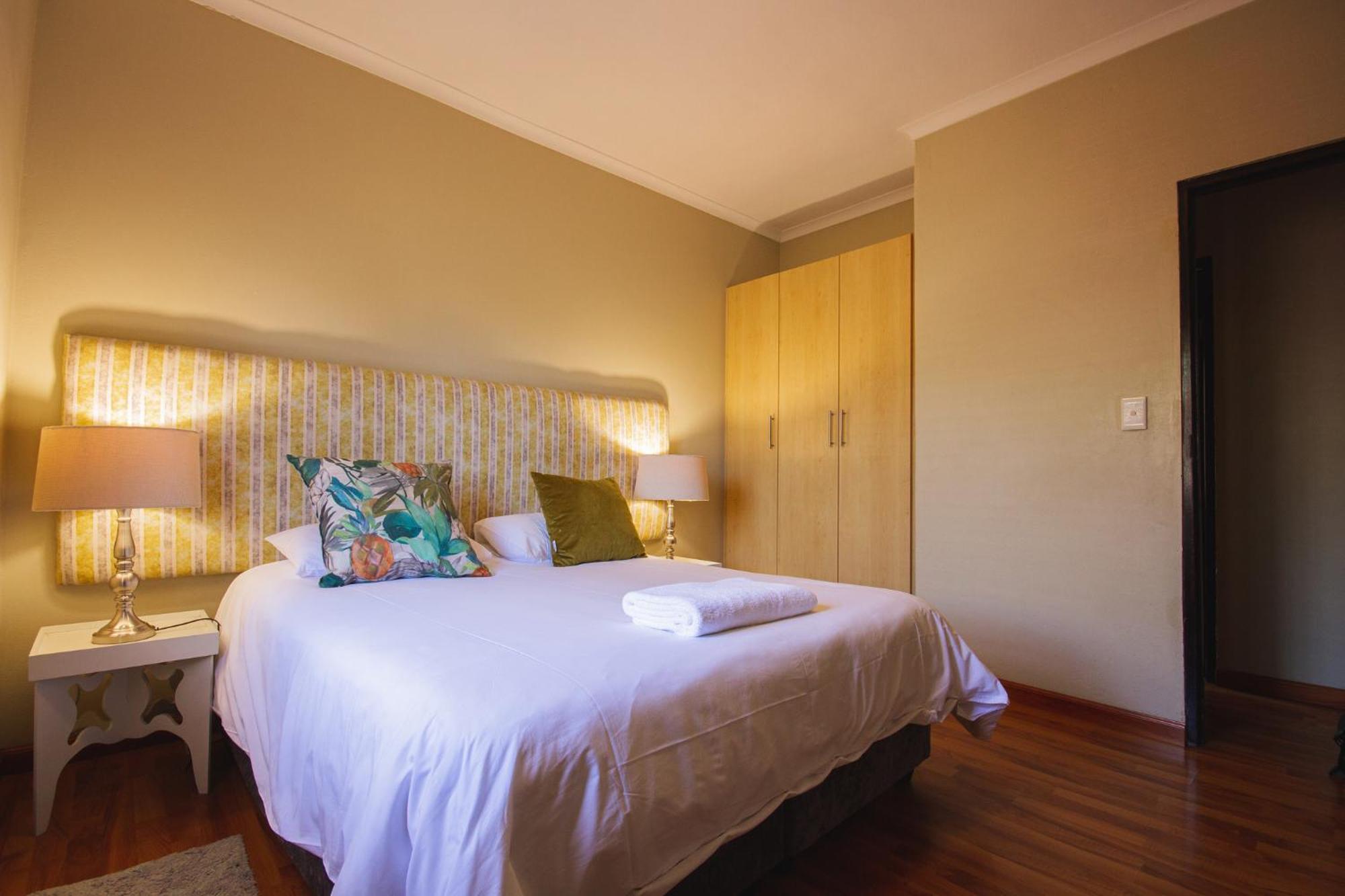 Swellendam Self Catering Villa Стая снимка