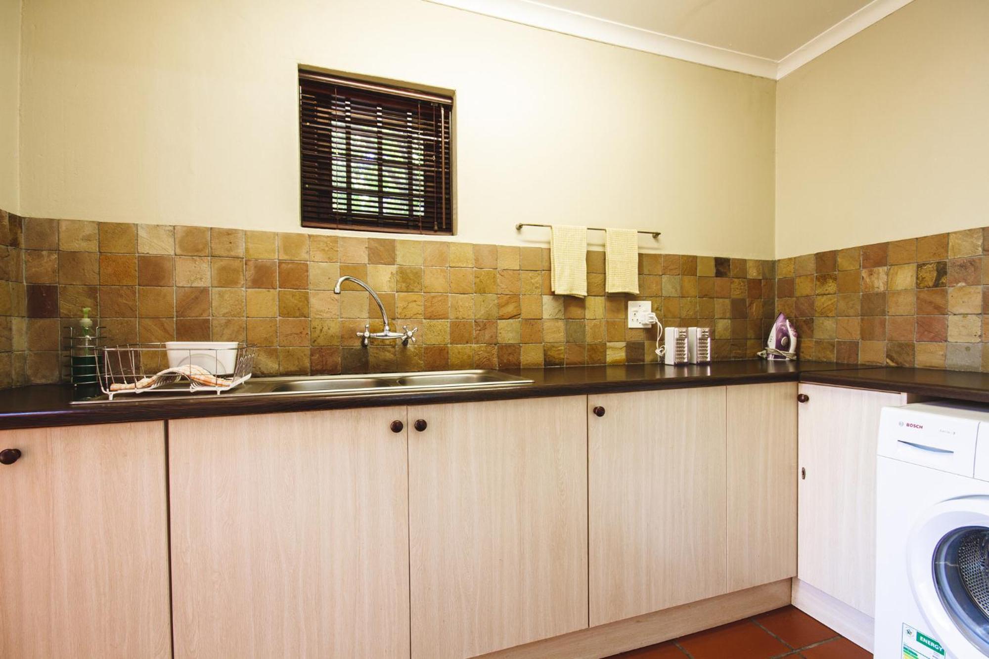 Swellendam Self Catering Villa Стая снимка