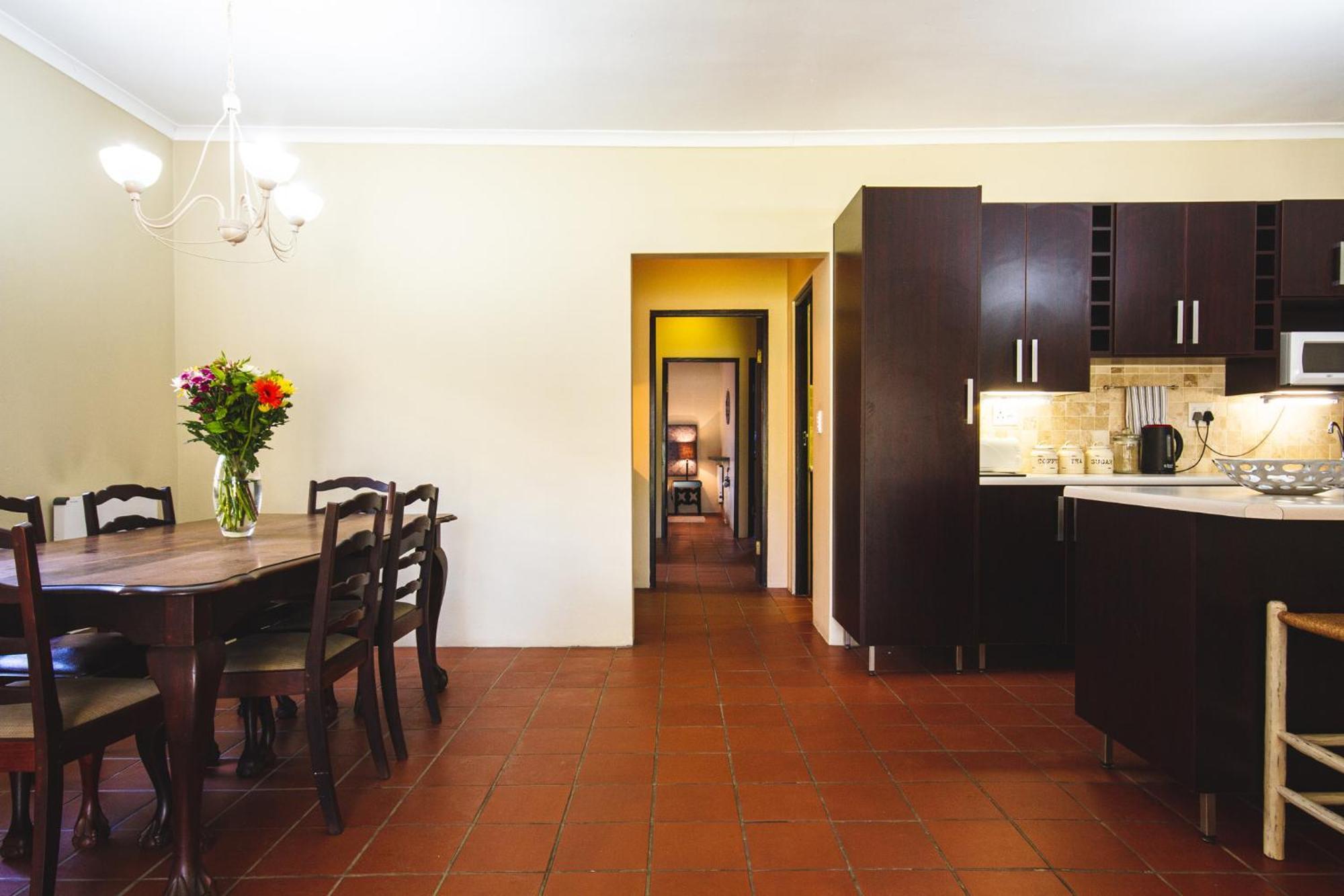 Swellendam Self Catering Villa Екстериор снимка
